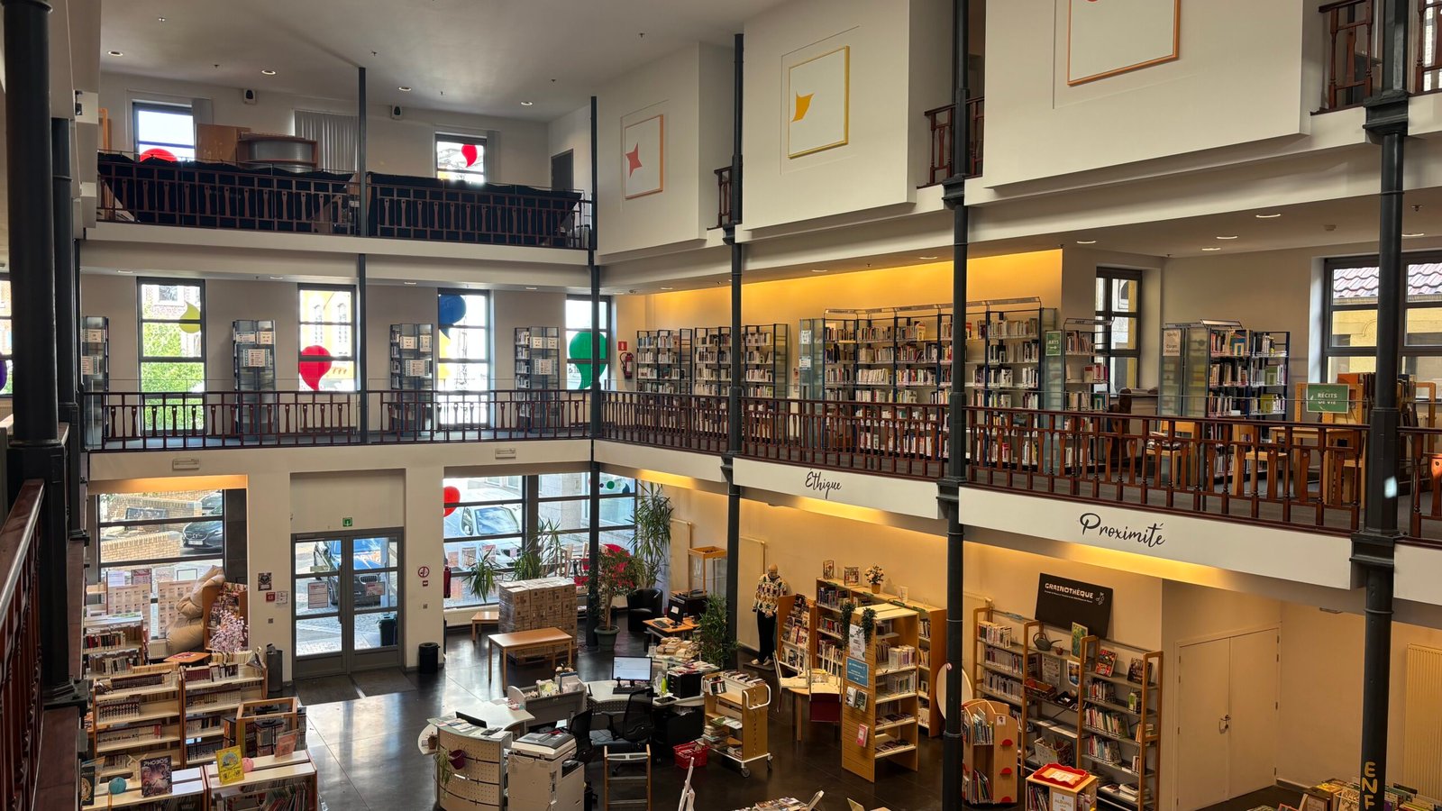 Bibliothèque de Fleurus